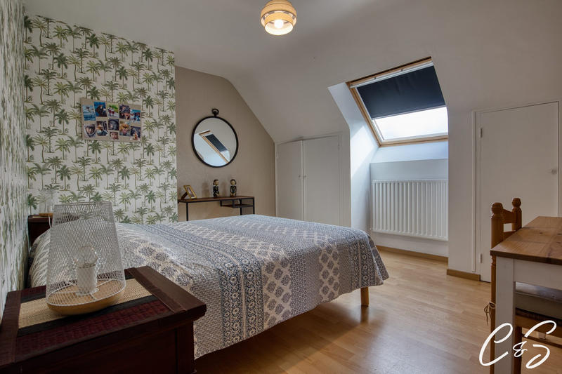 Maison - 190 m² - 7 pièces