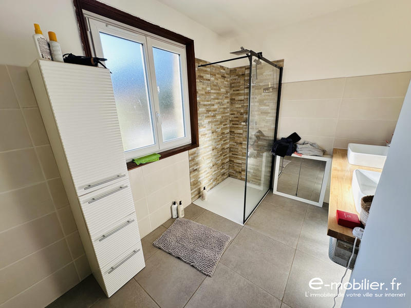 Maison - 160 m² - 7 pièces