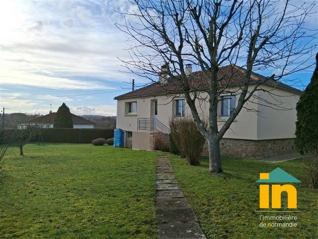 Maison de ville - 75 m² - 4 pièces