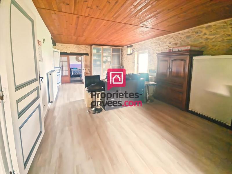 Maison - 273 m² - 8 pièces