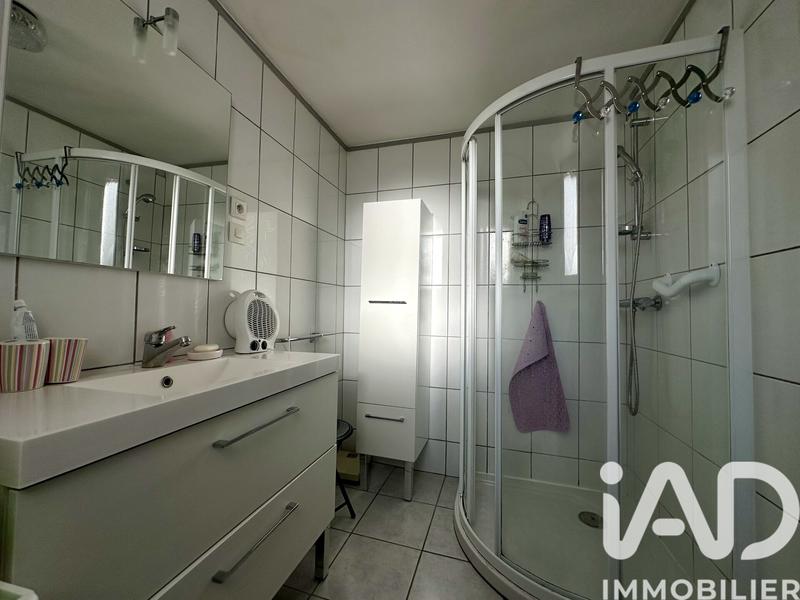 Maison - 93 m² - 5 pièces