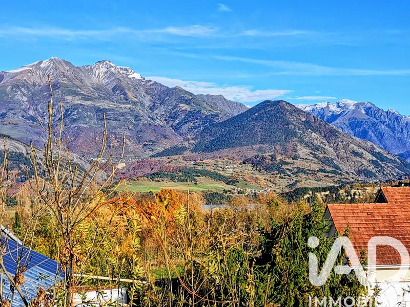 Maison - 222 m² - 10 pièces