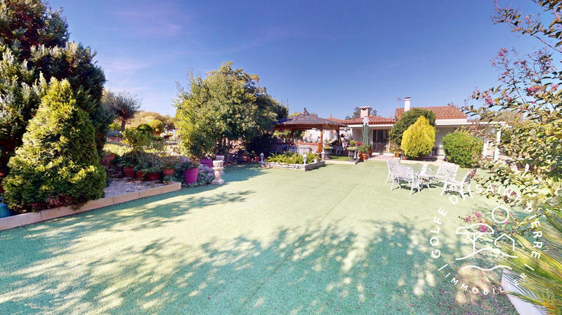 Maison - 120 m² - 3 pièces