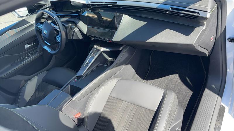 Peugeot 308 1.2 Hybrid e-Dsc6 136 Gt