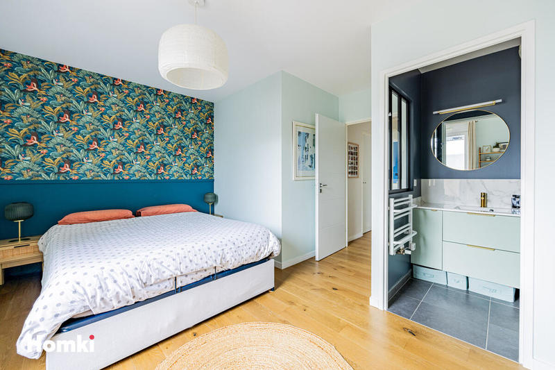 Appartement - 90 m² - 4 pièces