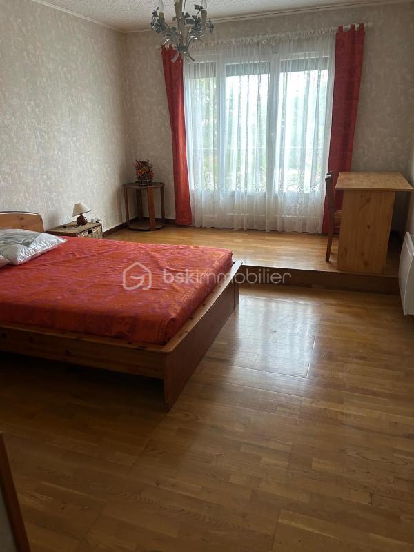 Maison - 95 m² - 3 pièces