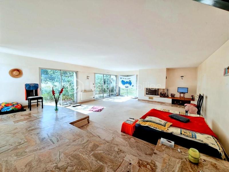 Maison d'architecte - 207 m² - 6 pièces