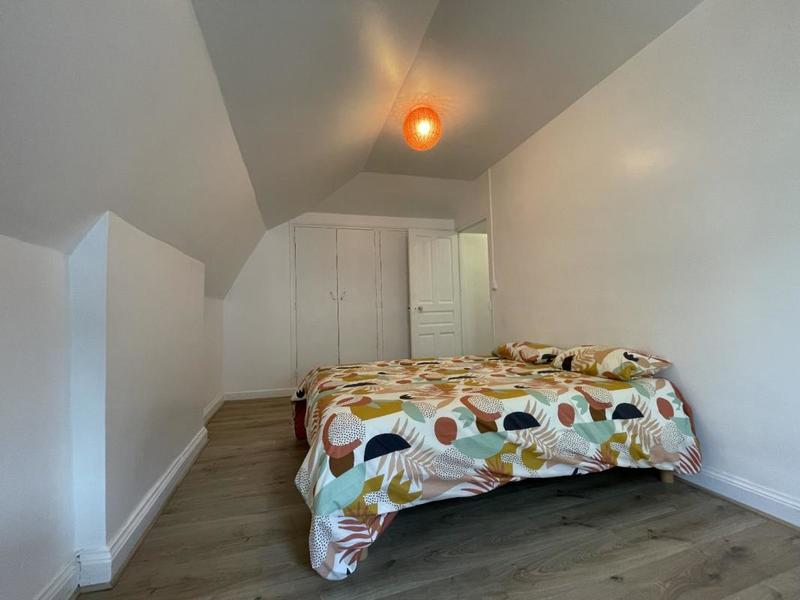 Appartement - 131 m² - 7 pièces