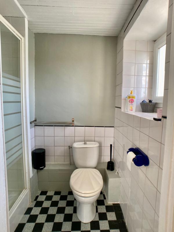 Maison - 272 m² - 9 pièces