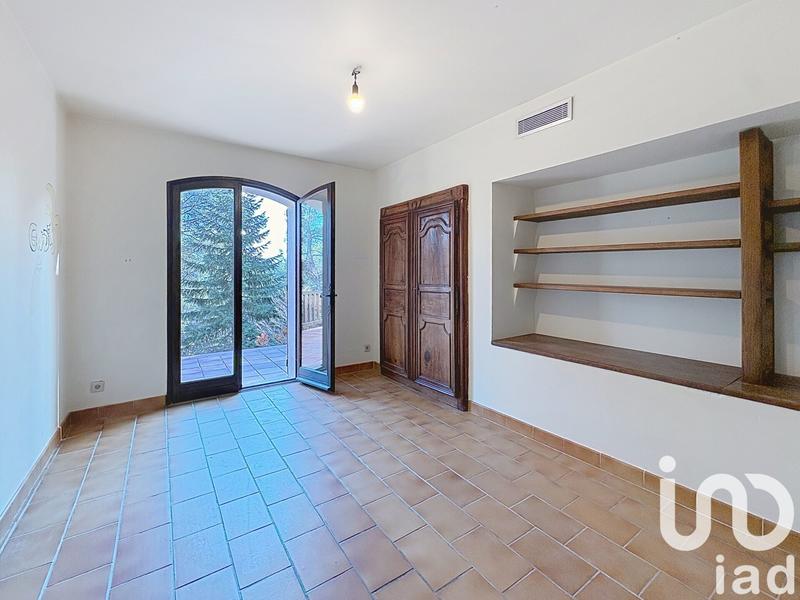 Maison - 182 m² - 6 pièces