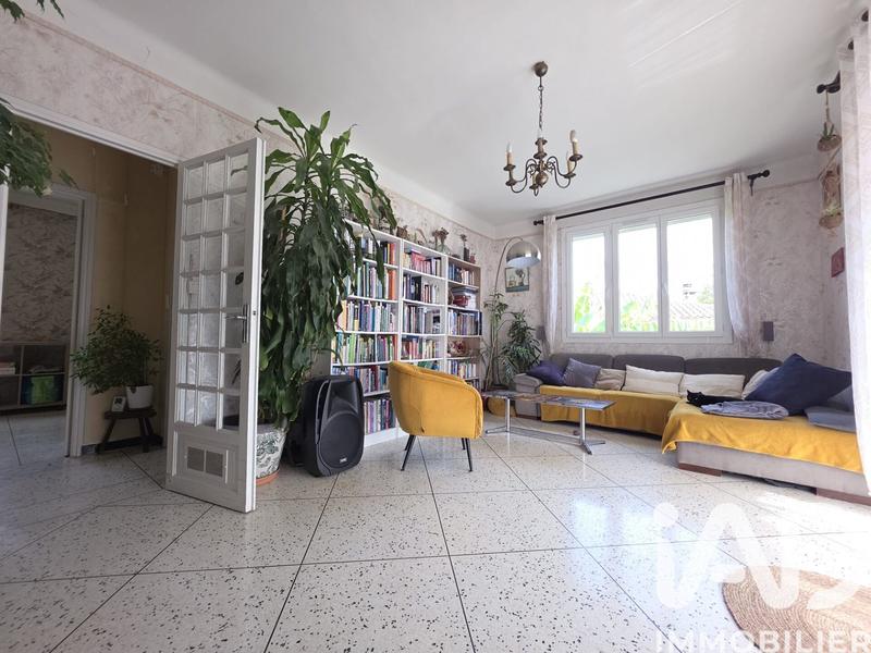 Maison - 96 m² - 6 pièces