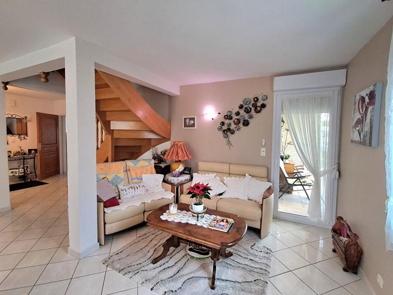 Maison - 160 m² - 8 pièces