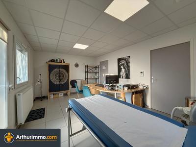 Bureau - 27 m² - 2 pièces