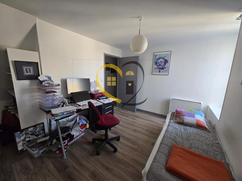 Immeuble mixte - 170 m² - 6 pièces