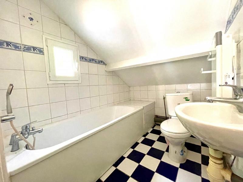 Maison - 91 m² - 5 pièces