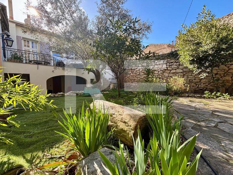 Maison de ville - 142 m² - 4 pièces