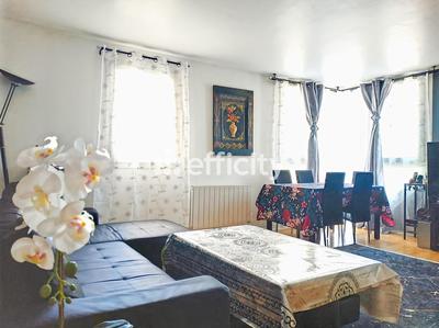 Appartement - 81 m² - 4 pièces