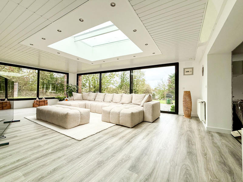 Maison - 186 m² - 7 pièces