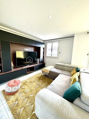 Maison - 110 m² - 4 pièces