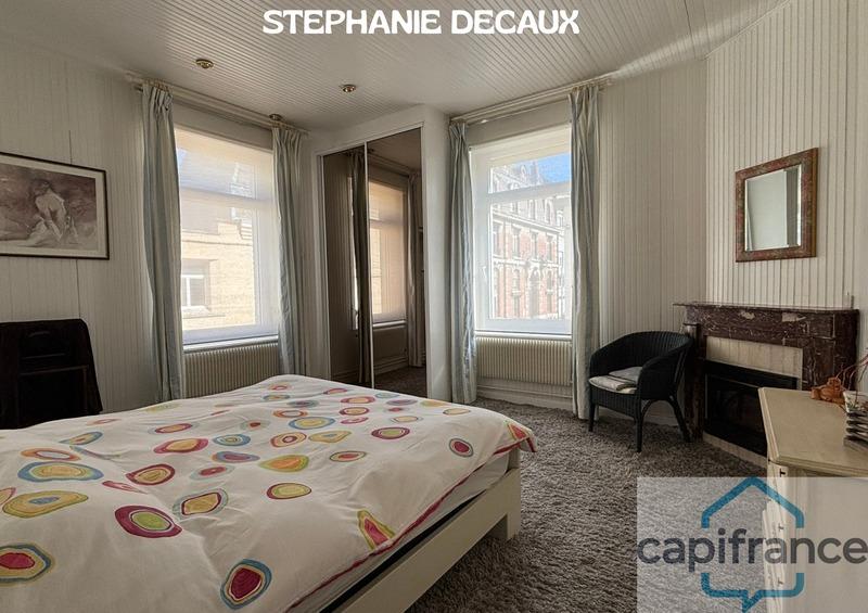 Maison - 203 m² - 9 pièces