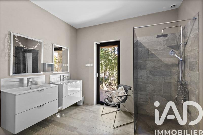 Maison de maîtres - 261 m² - 6 pièces