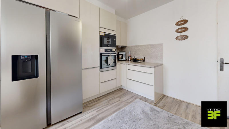 Appartement - 84 m² - 4 pièces