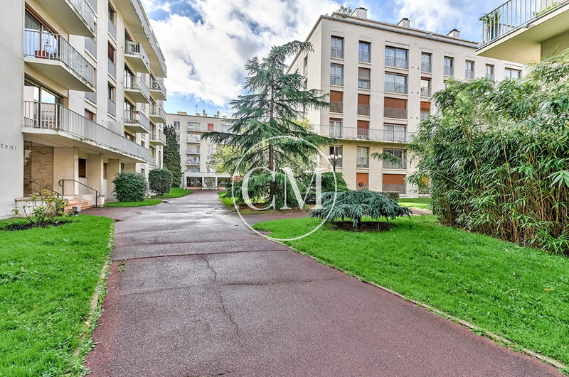 Appartement - 80 m² - 3 pièces