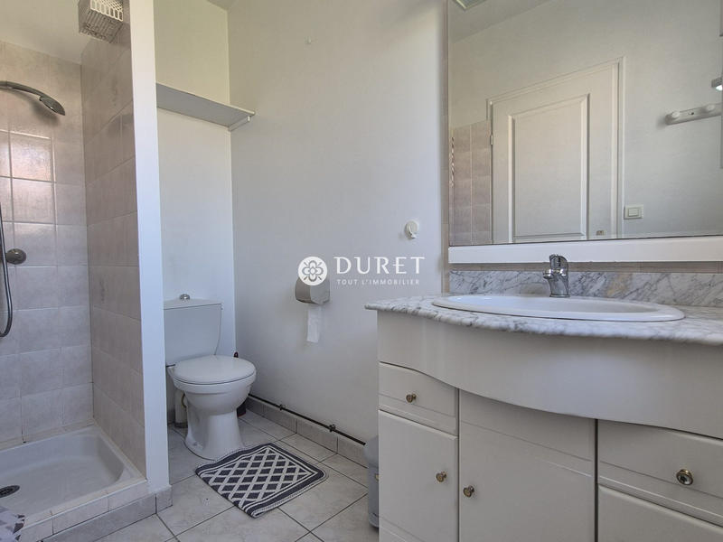 Maison - 99 m² - 5 pièces