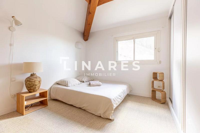 Maison - 168 m² - 5 pièces