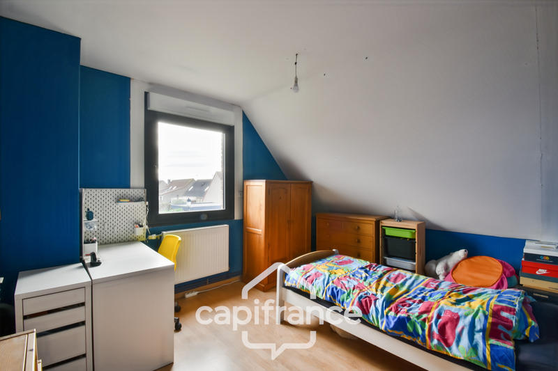 Maison - 203 m² - 7 pièces