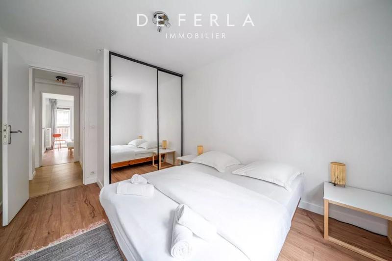 Appartement - 80 m² - 4 pièces