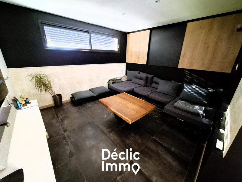 Maison - 166 m² - 6 pièces