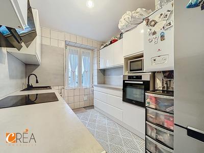 Immeuble - 220 m² - 3 pièces