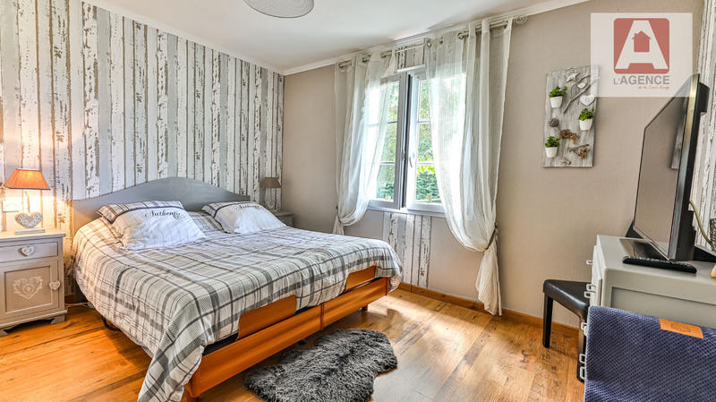 Maison - 183 m² - 7 pièces