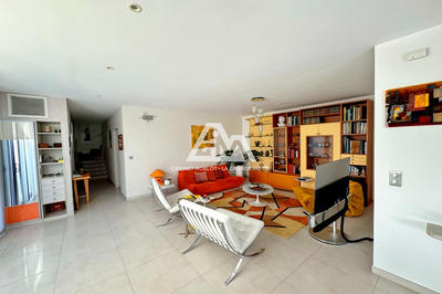 Villa - 179 m² - 6 pièces