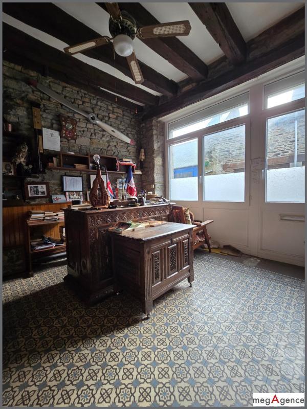 Maison en pierre - 110 m² - 8 pièces