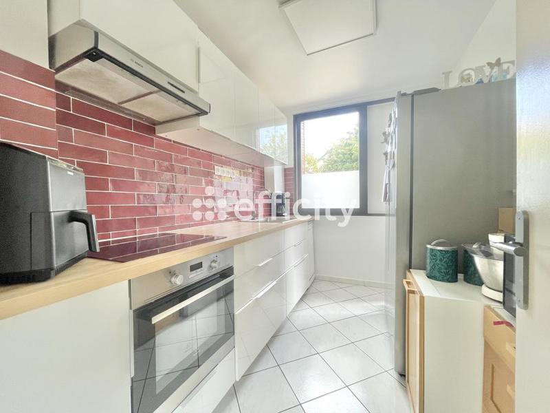 Appartement - 75 m² - 5 pièces