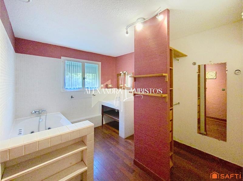 Maison - 163 m² - 7 pièces