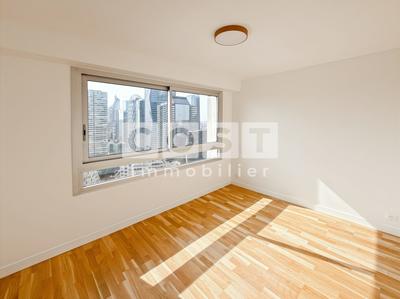 Appartement - 88 m² - 4 pièces