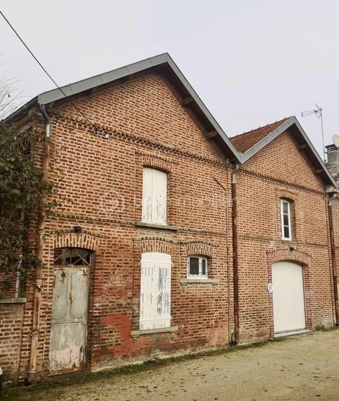 Demeure - 600 m² - 14 pièces