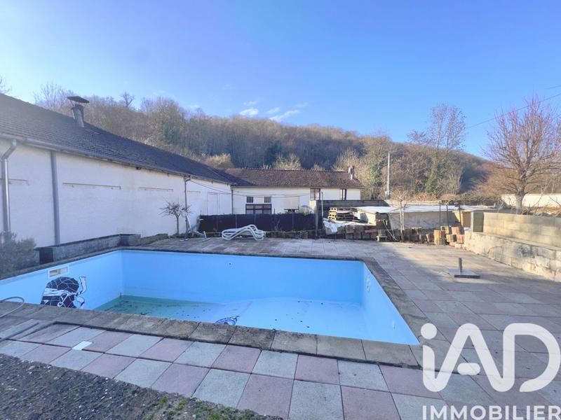 Loft - 147 m² - 4 pièces