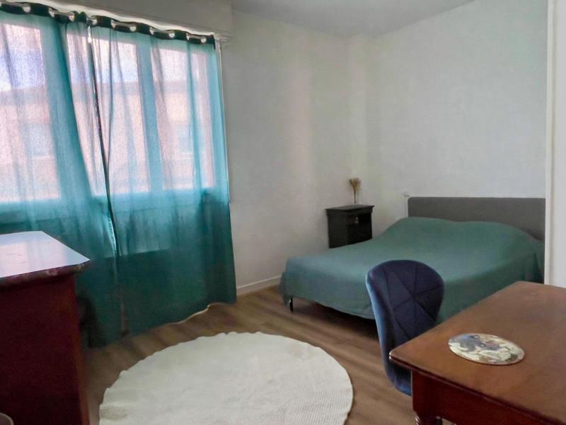 Appartement - 75 m² - 3 pièces