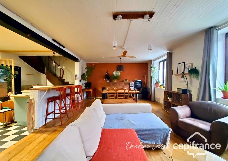 Appartement - 108 m² - 1 pièce