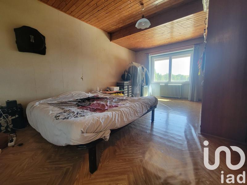 Maison - 208 m² - 8 pièces