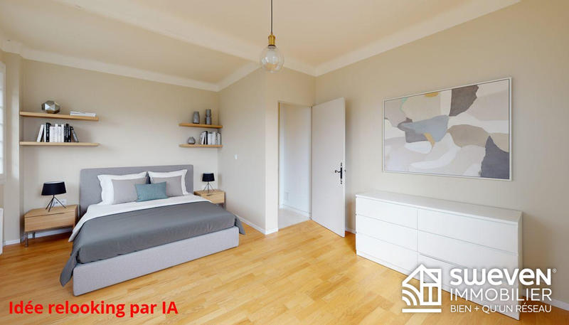 Maison traditionnelle - 220 m² - 7 pièces