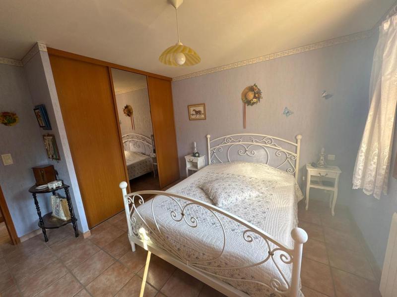 Villa - 90 m² - 4 pièces