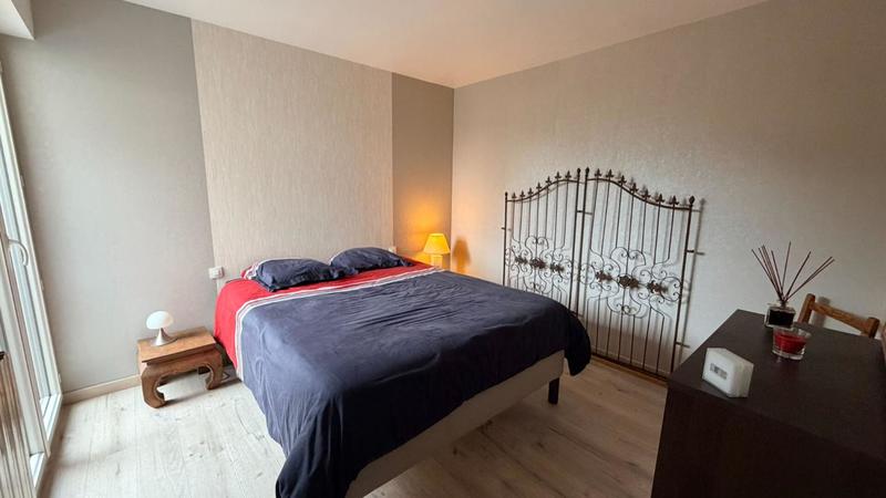 Maison - 158 m² - 8 pièces