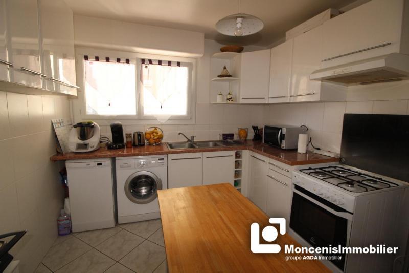 Appartement - 98 m² - 5 pièces