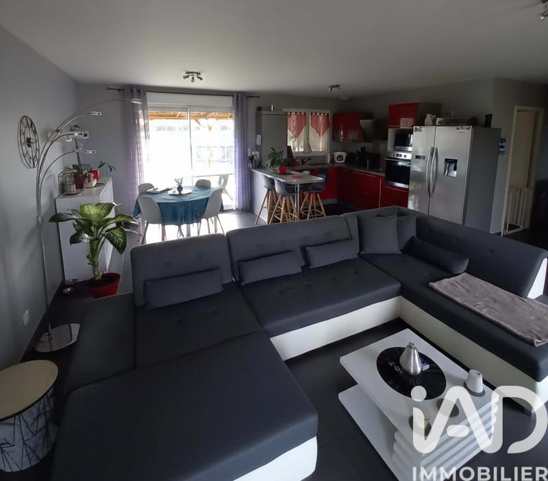 Maison - 96 m² - 4 pièces