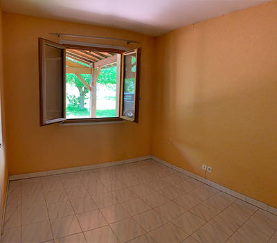 Maison - 175 m² - 8 pièces